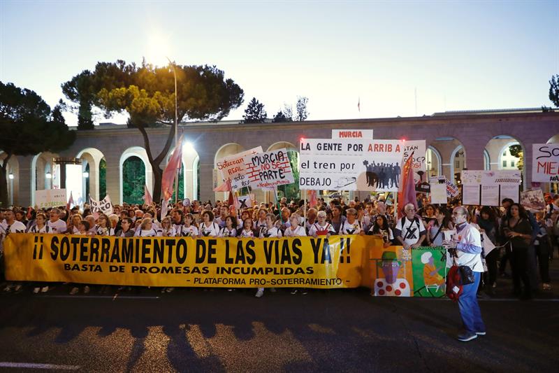  Eurochamber verdedigt dat het begraven van de AVE in Murcia "de enige optie is"