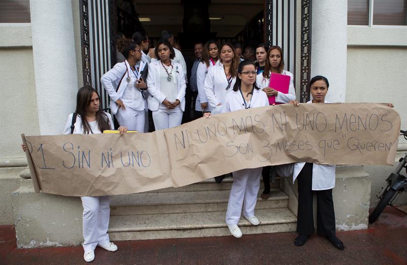  Dominicaanse artsen noemen de zesde staking voor een loonsverhoging