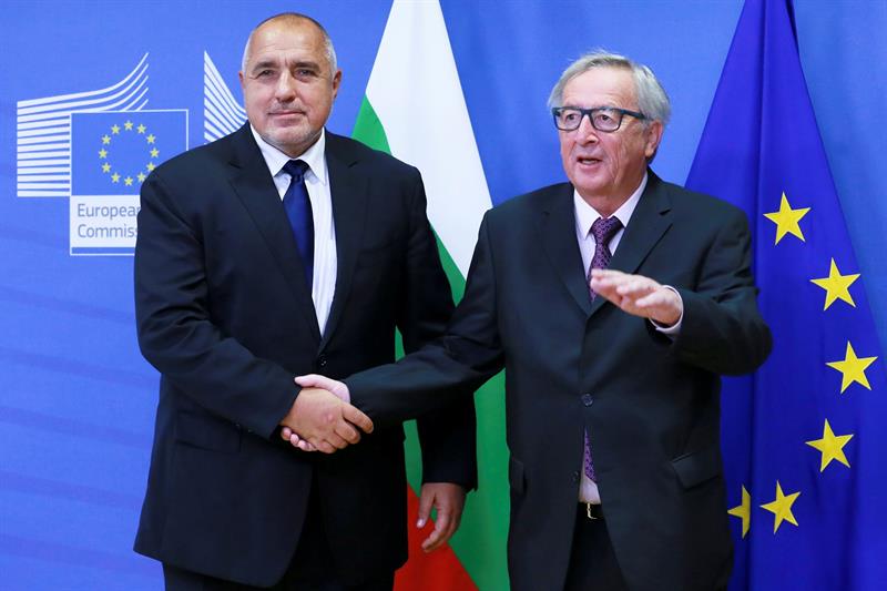  Juncker ondersteunt Bulgarije om toe te treden tot de eurozone