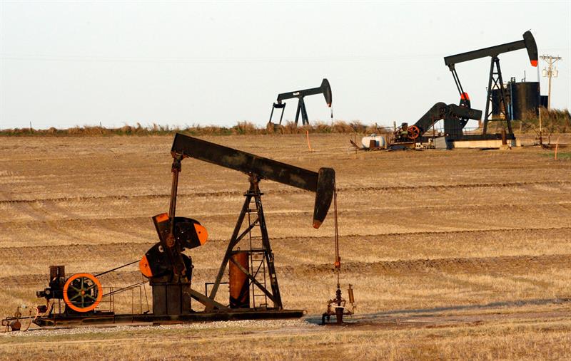  Texas olie opent met een daling van 0,85% naar $ 56,07